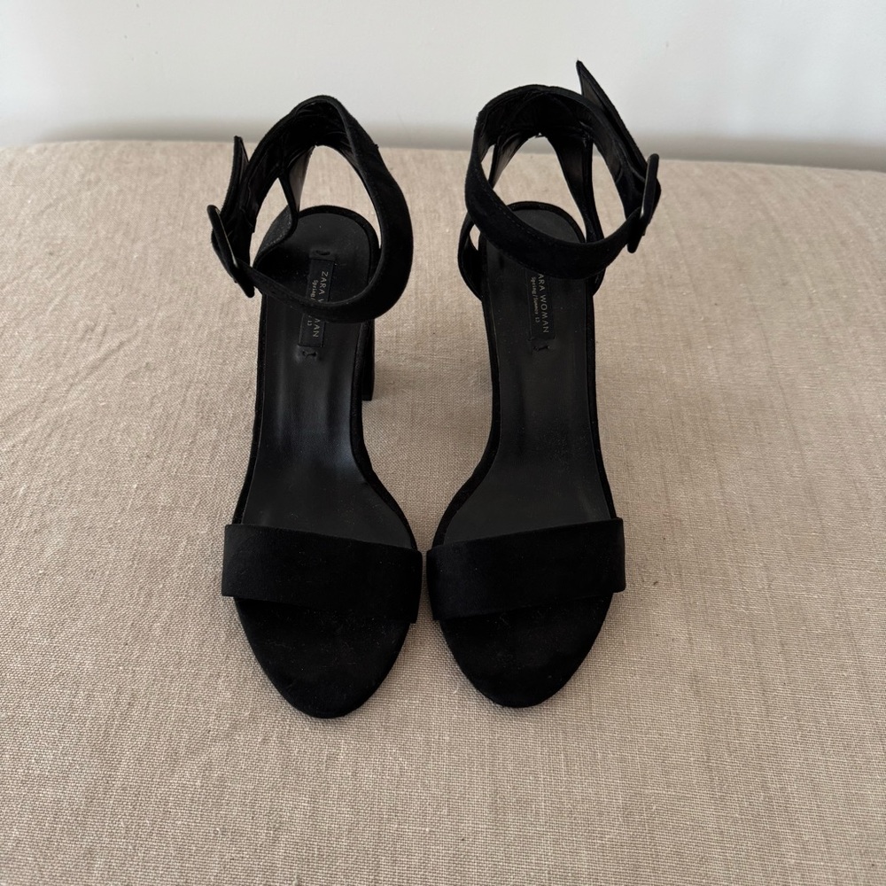 Zara Black Women's Sandal heels sz 6